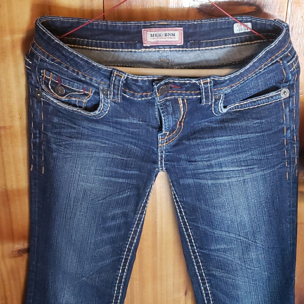 MEK BNM jn. Size 27×34